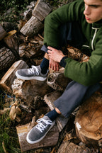 EVI G025 Gris Ardoise – sneaker velours grise Made in France, vue dessus, finition haut de gamme