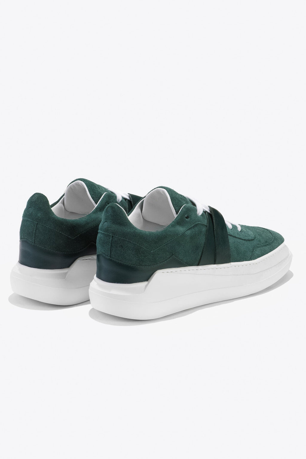 Sneakers artisanales made in france EVI G025 Vert Sylvestre en cuir velours et cuir nappa vert