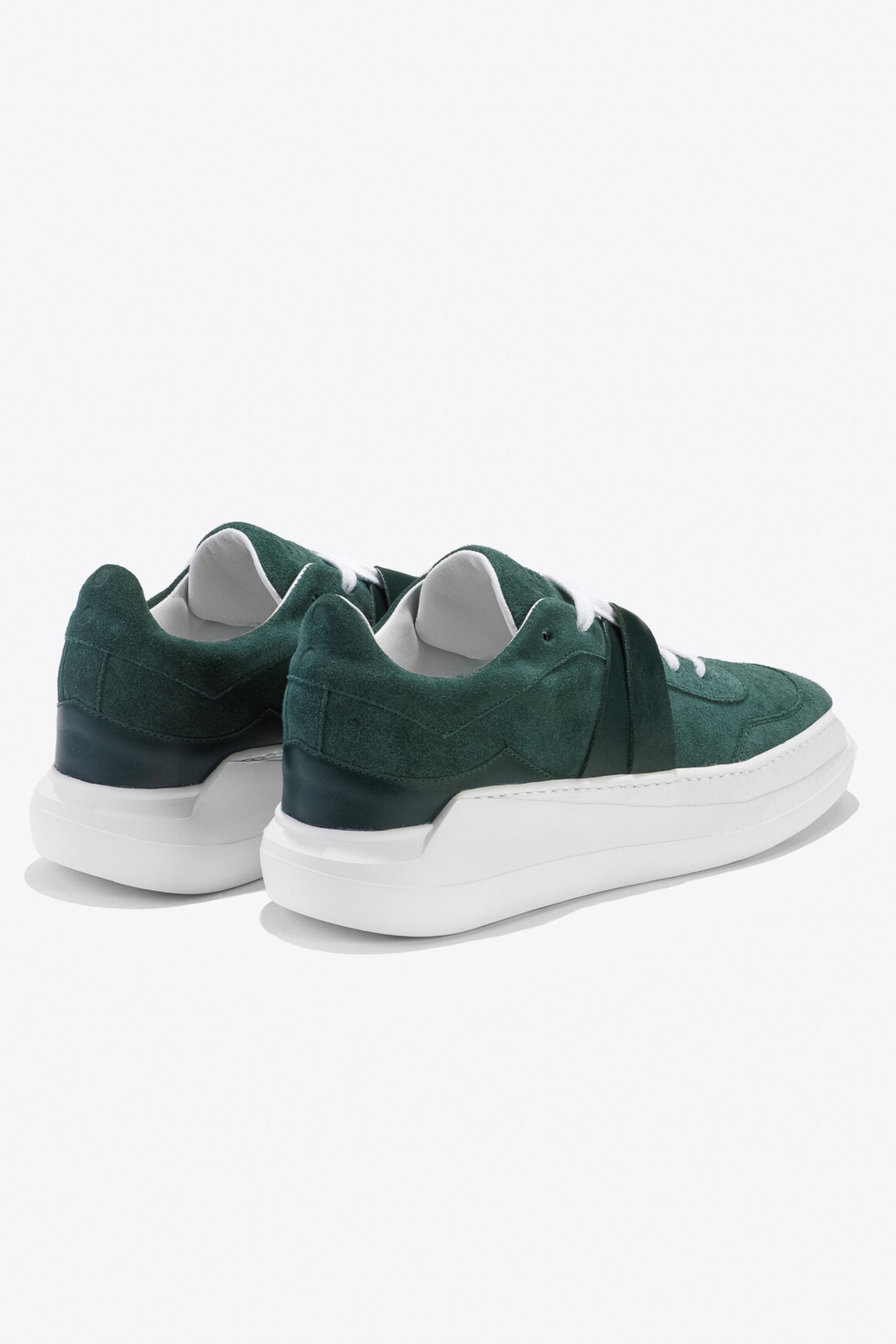 Sneakers artisanales made in france EVI G025 Vert Sylvestre en cuir velours et cuir nappa vert