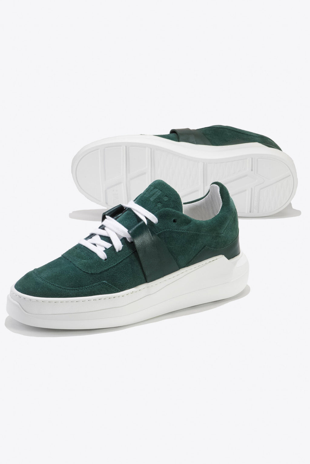 Sneakers artisanales made in france EVI G025 Vert Sylvestre en cuir velours et cuir nappa vert