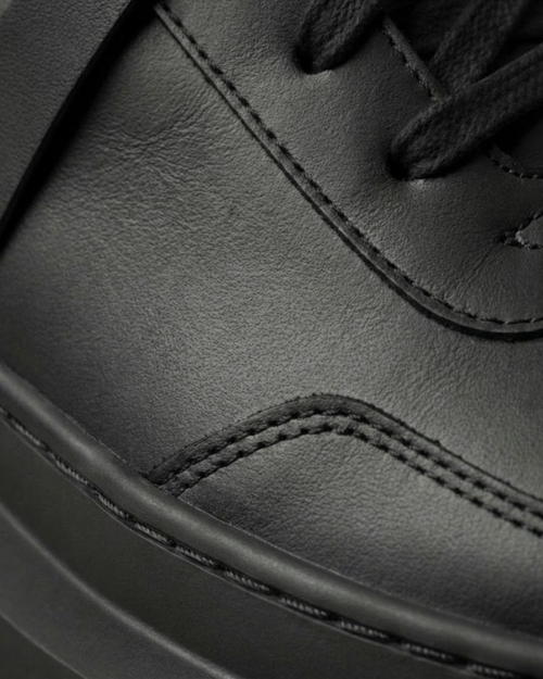 EVI G0 Onyx – sneaker de luxe noire en cuir Made in France, full black